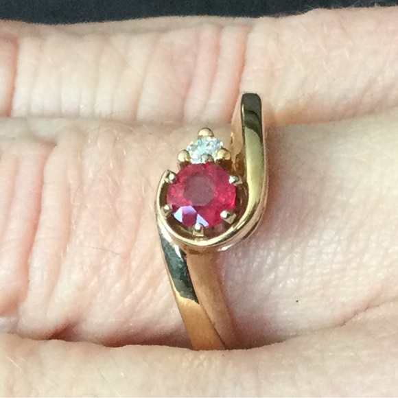 14k Yellow Gold Ruby and Diamond Ring - Picture 3 of 8